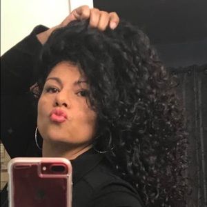 Meet your Posher, Leo